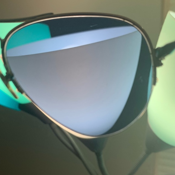 Tory burch Blue/Silver Sunglasses and Case! - Picture 6 of 6